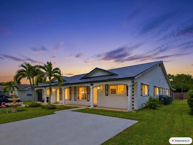 Photo - 1320 Riverside Cir