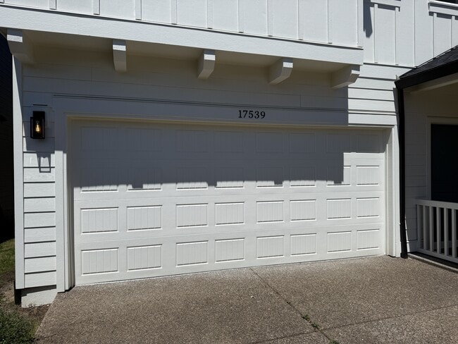 Photo - 17539 SE Acadia St