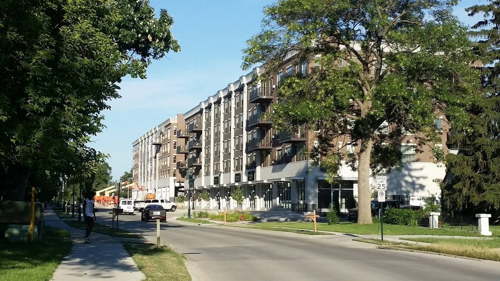 Building Photo