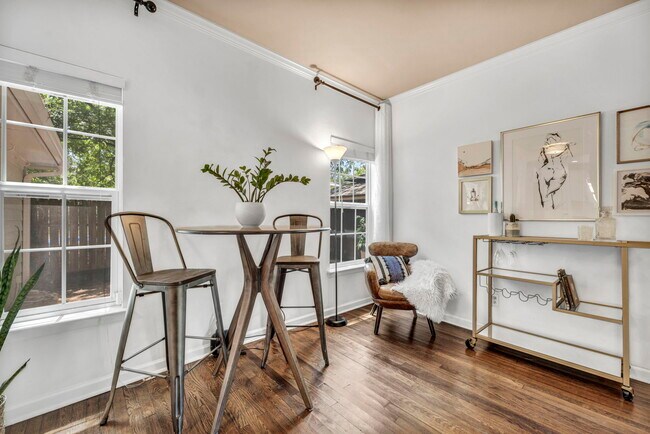 Photo - 4203 Duval St