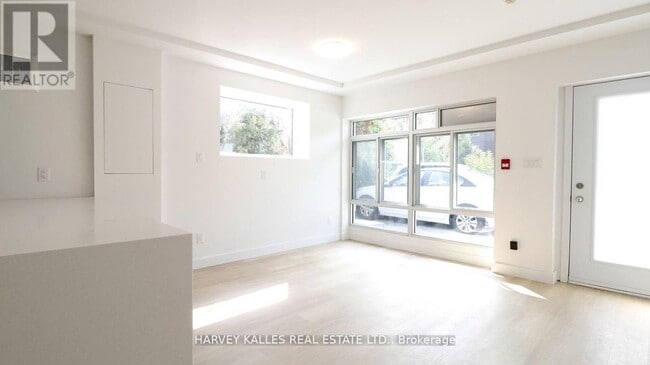 Photo - 23 Cannon Rd Unité 7