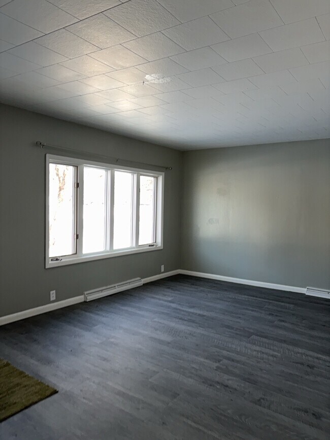 Photo - 520 E Washington St