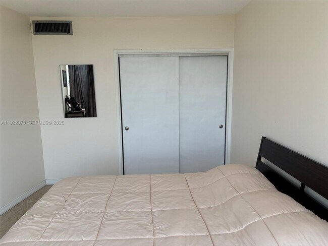 Photo - 900 Bay Dr Unit 615