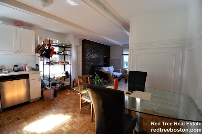 Photo - 74 Manet Rd Unit 1