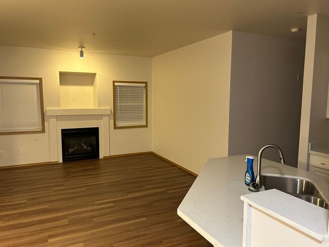 Photo - 3 Bed, 2 Bath Condo with in Cascade-Fairwood neighborhood of Renton, $2,925/month.