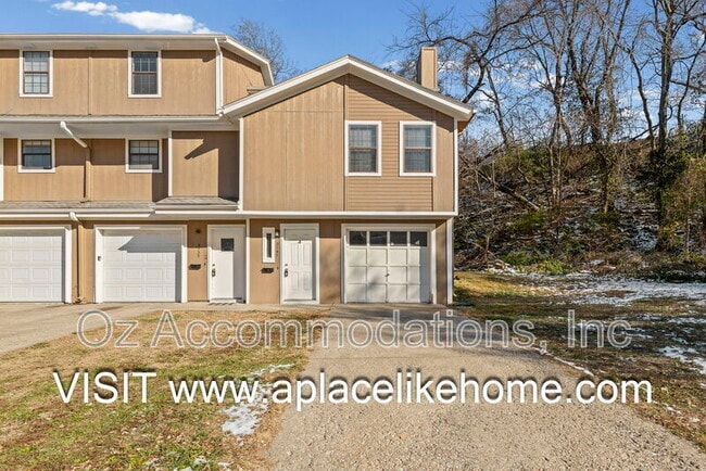 Photo - 3141 Eaton St