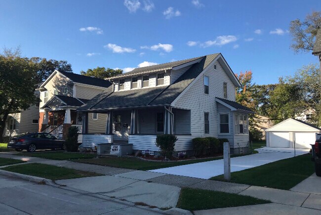 Photo - 607 E Farnum Ave Casa