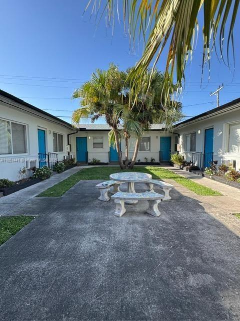 Photo - 2499 SW 27th St Unidad 9