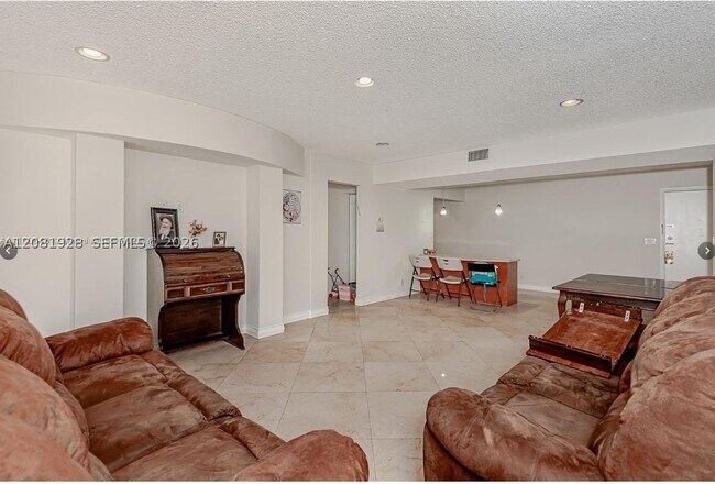 Photo - 4000 N Hills Dr Unit 29