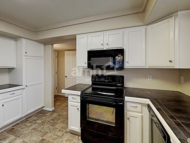 Photo - 4076 Orleans Ct