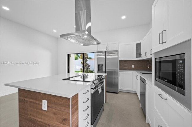 Photo - 1041 W Lakewood Rd