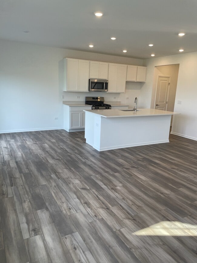 Diseño abierto - 337 Red Oak Cir