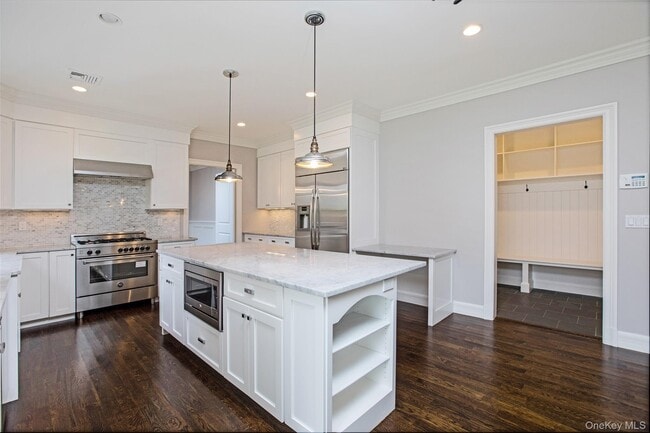 Photo - 5 Sonny Trail