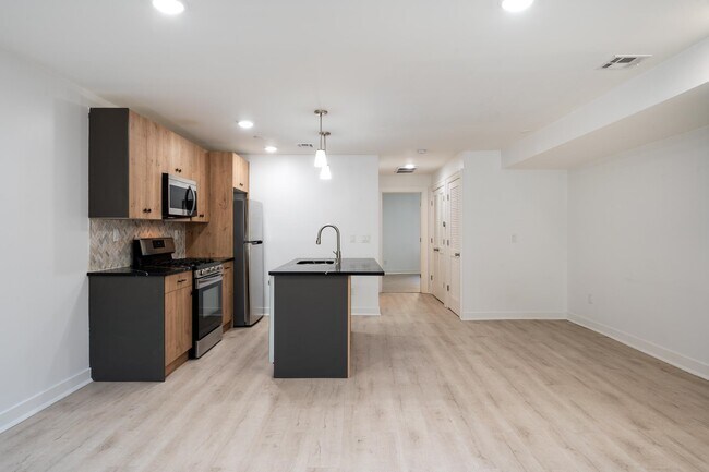 Photo - 782 Grand St Unit 1