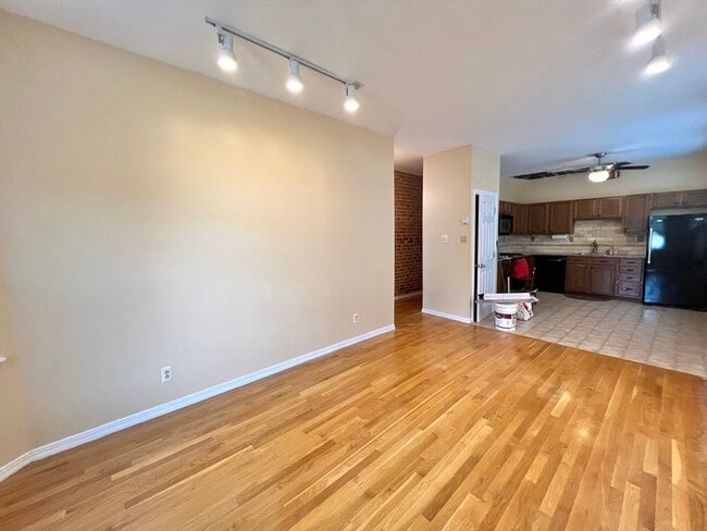 Photo - 15 Ralph Piteri Terrace Unit 1