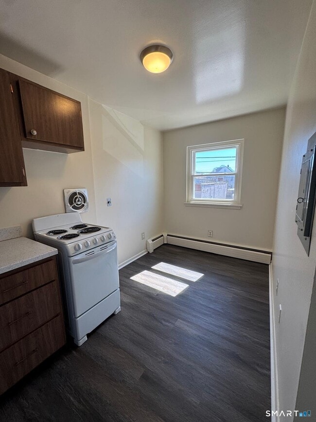 Photo - 70 McKinley Ave