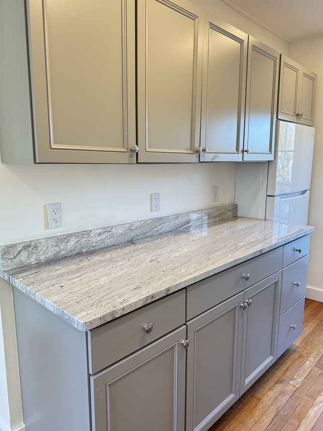 Photo - 142 Main St Unit 2S