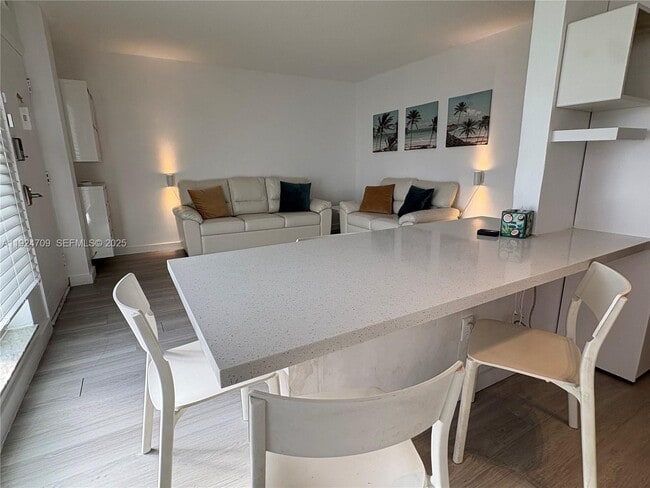 Photo - 1340 Lincoln Rd Unit 806