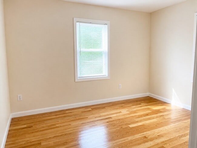 Photo - 230 Granite St Unit 2