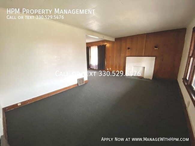 Photo - 213 Exeter Ave SW