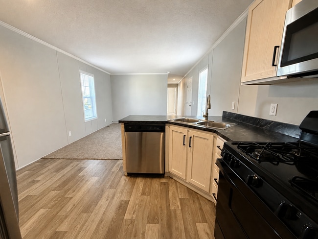 38065 Marlene Dr