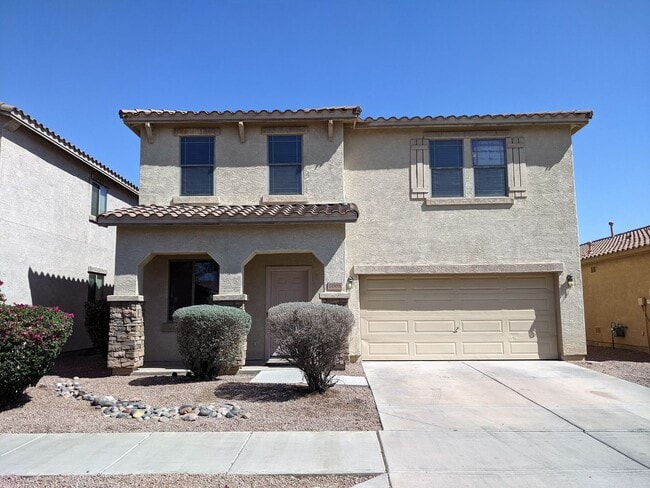 Building Photo - 4 Bedroom Home Near W Southern Ave and S 7...