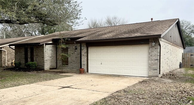 Photo - 7646 Western Oak Ln