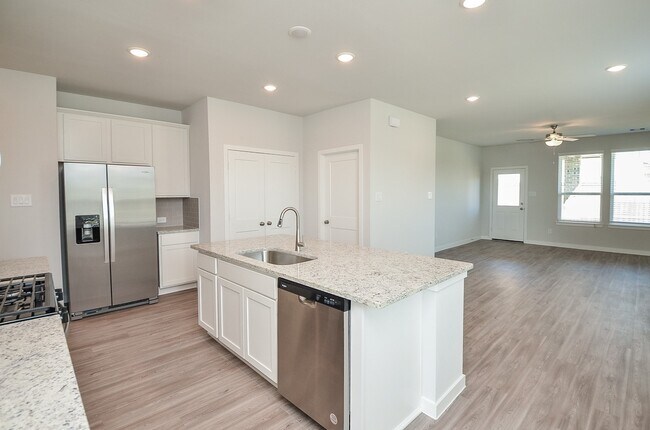 Photo - 21102 Armstrong County Dr