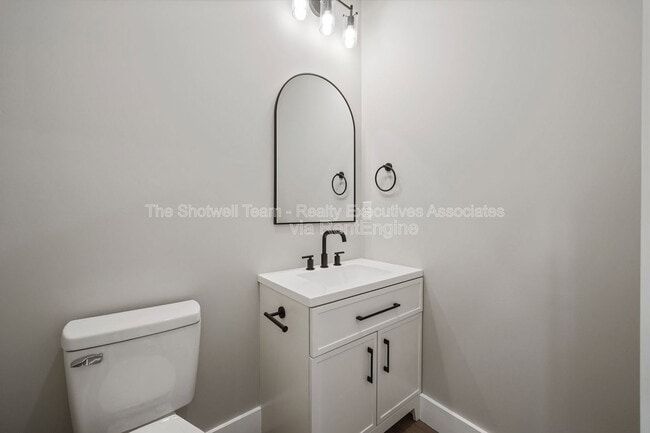 Photo - 2711 Tarleton Ave