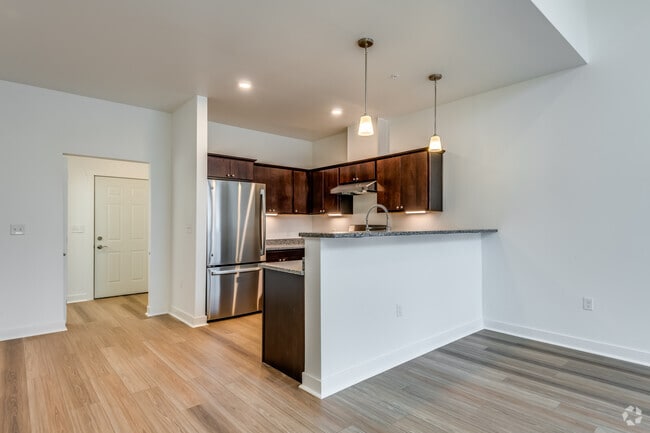 3BR, 2BA -1,800SF