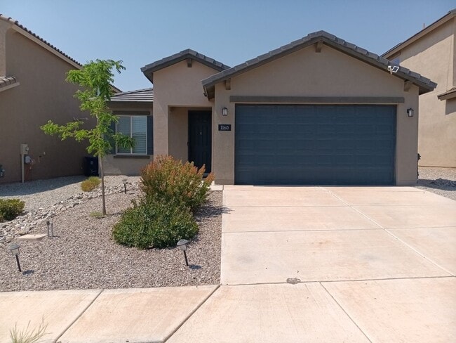 Building Photo - 1160 Vallecito Loop NW