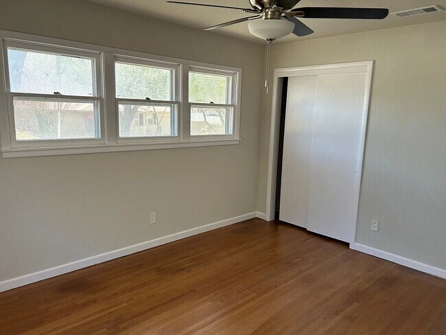 Photo - Centrally located in Fort Worth in the beautiful South Hills neighborhood