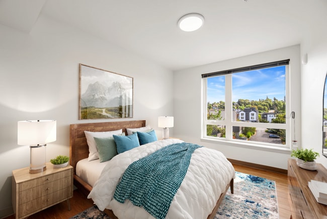 Tahoma Valley Apartments