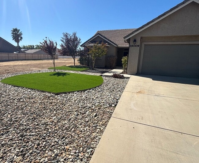 Building Photo - Lake California Home with 2 Car Garage and...