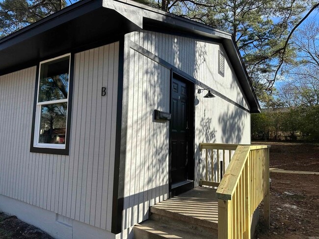 Photo - 6 Hiland Pl