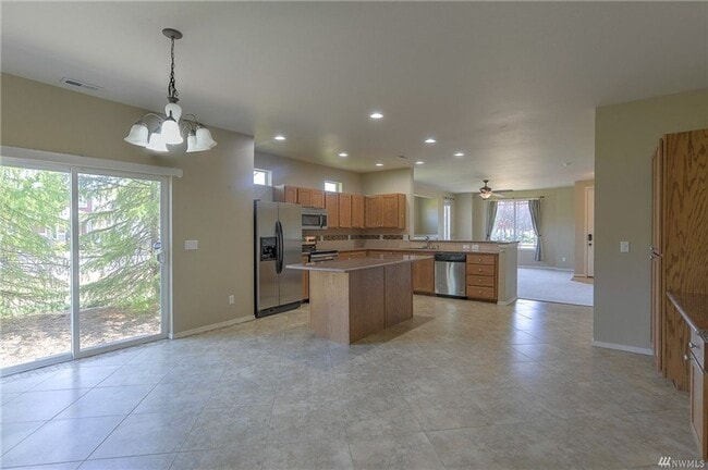 Photo - Large Lacey Four Bedroom, Corner Lot, Newl...