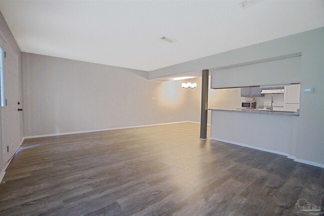 Photo - 3323 Kingswood Ct