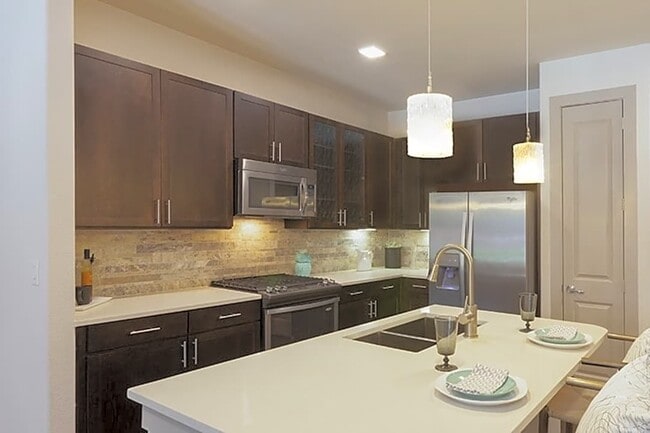 Photo - 1505 Elm St Unit ID7109.6