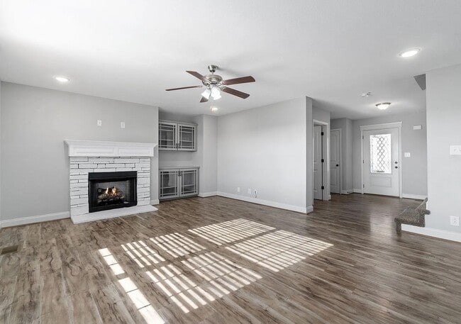 Photo - 468 Mirren Cir