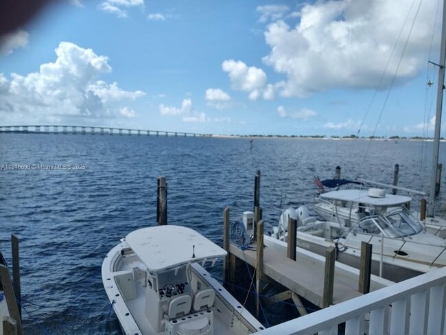 Photo - 200 SE 15th Rd Unit 8J