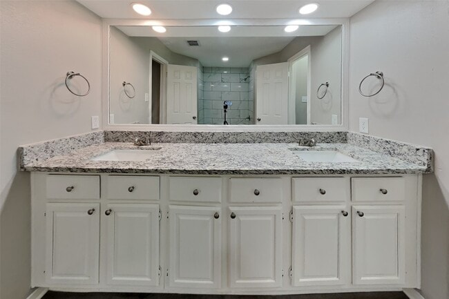 Photo - 2507 Brookdale Dr