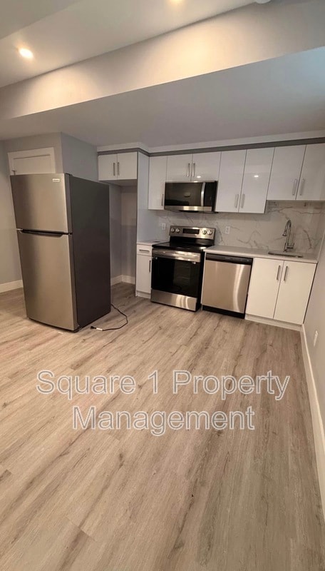 Building Photo - 10845-10880 80 Ave NW Unit 1B