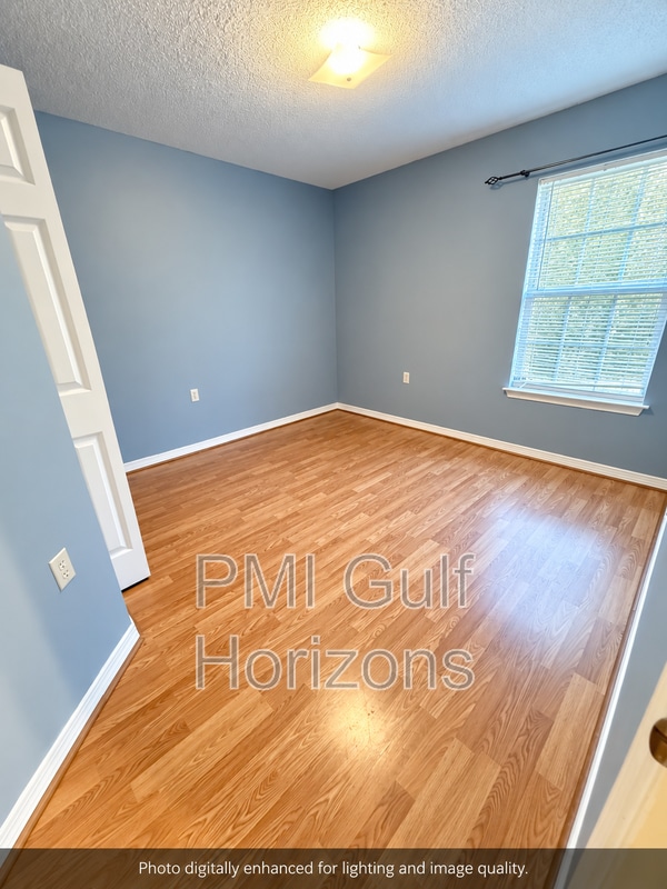 1310 Sunrunner Pl