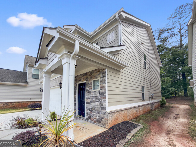 Photo - 204 Daisy Cir