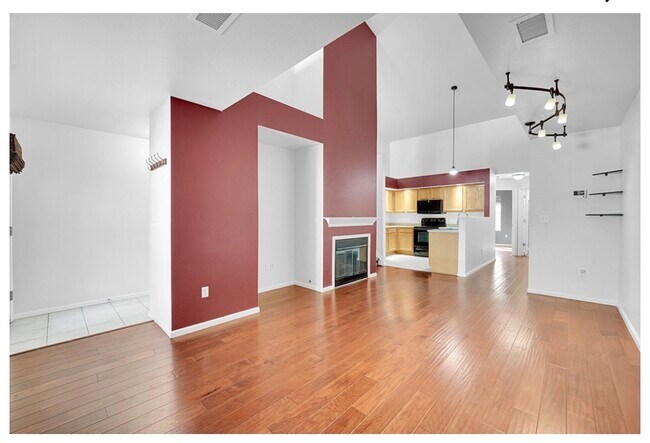 Photo - 18721 E Water Dr Unit E