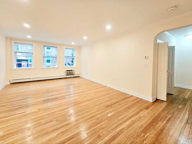 45 Auburn St Unit 1
