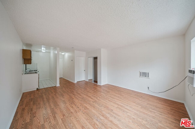 Photo - 6827 Leland Way Unit 7