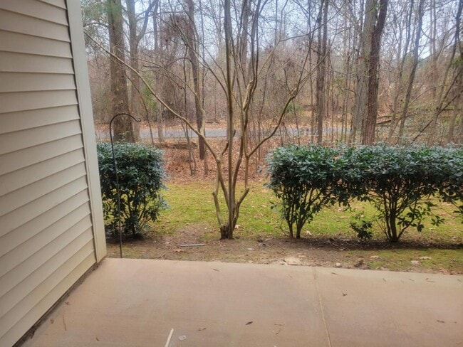 Photo - 1013 Claret Ln