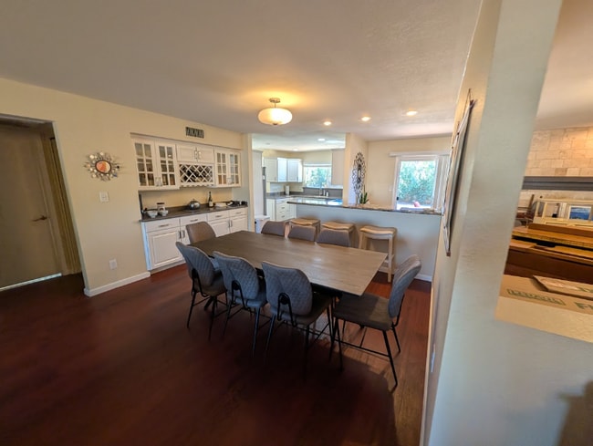 Photo - 4909 E Presidio Rd