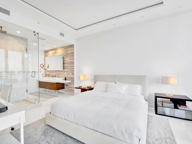 Photo - 1100 Biscayne Blvd Unidad 4001